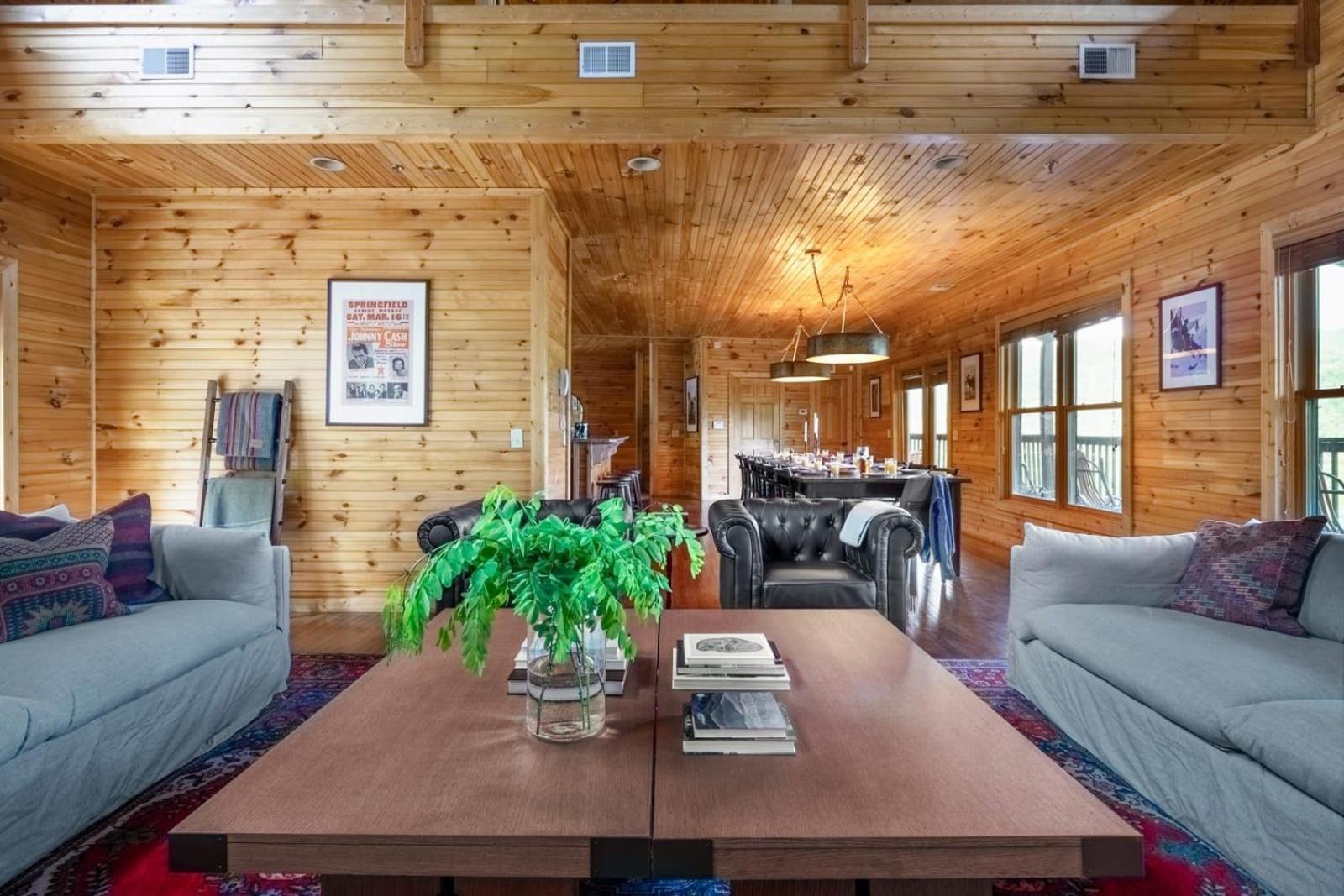 Hickory Ridge By Avantstay Incredible Private Elevated Cabin Sleeps 20 Gatlinburg Kültér fotó
